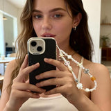 2 Pcs Phone Charm Strap Universal Hand Phone Wrist Strap Camera Lanyard Pearl Beaded Cute Chain String Accessories Universal for iPhone 16 Pro Max