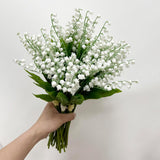 80 Branch Artificial Lily Of The Valley Flowers, Fake Faux Silk Lily Of The Valley Plastic Flower, Outdoor Bridal Wedding Bouquet For Home Garden Party Wedding Decoration (White)