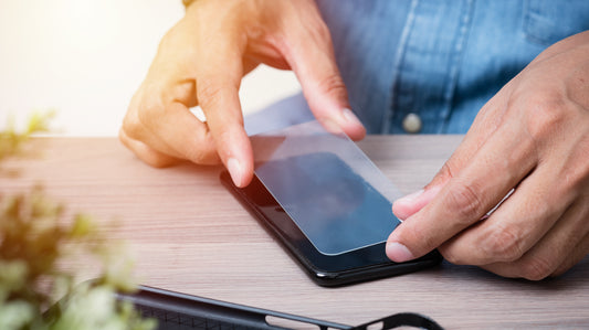 HOW TO SPOT A BAD QUALITY SCREEN PROTECTOR