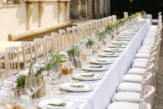 How to Choose the Perfect Wedding Table Settings: A Complete Guide