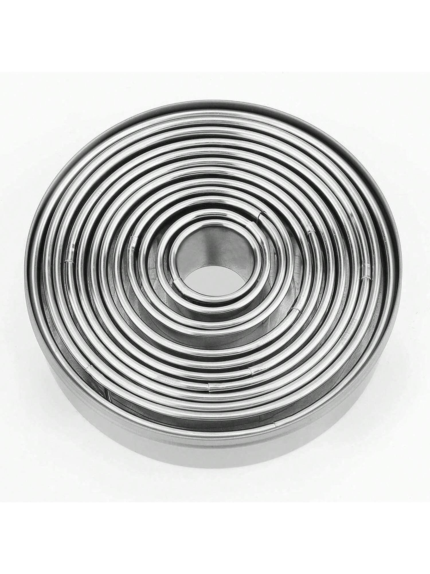 12-Piece Round Cookie Cutter Set Stainless Steel for Baking Donuts and Pastries