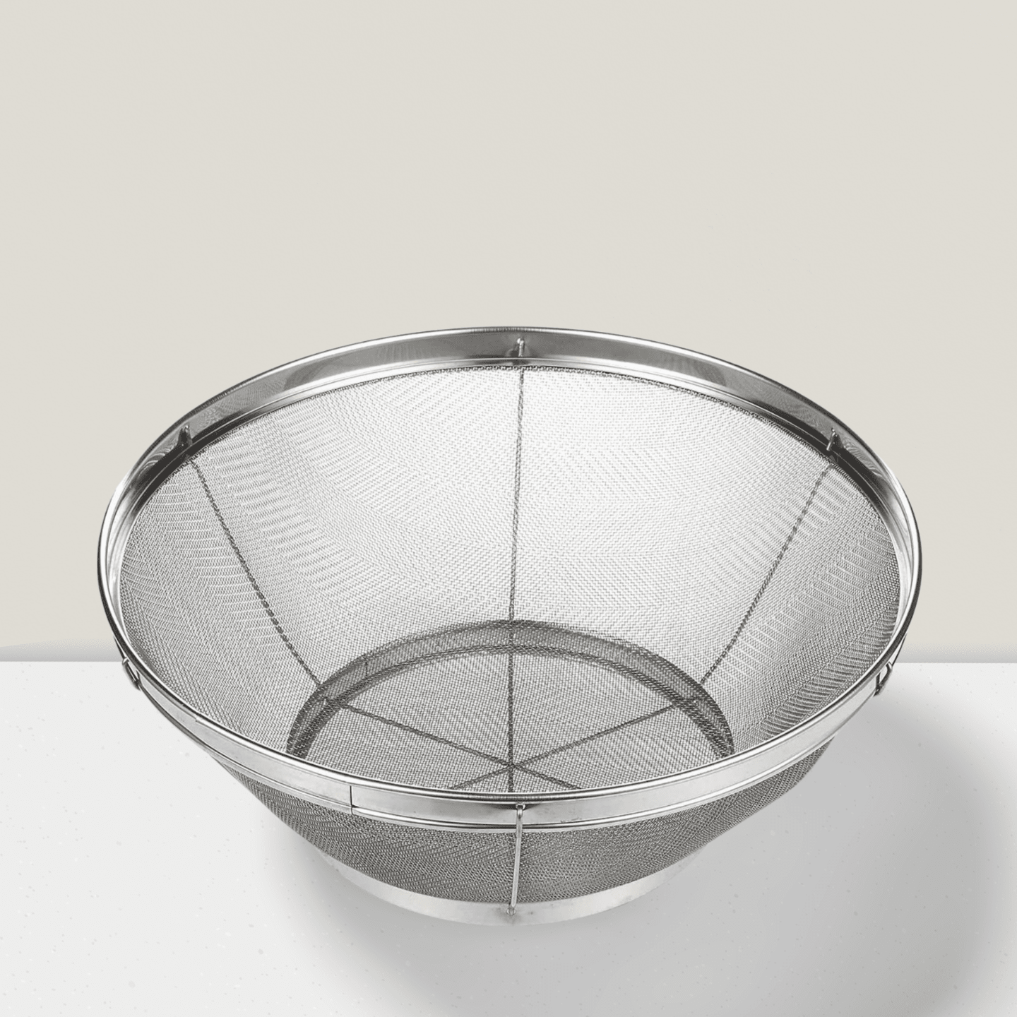 Large Fine Mesh Pasta Strainer Durable Metal Colander for Kitchen Use