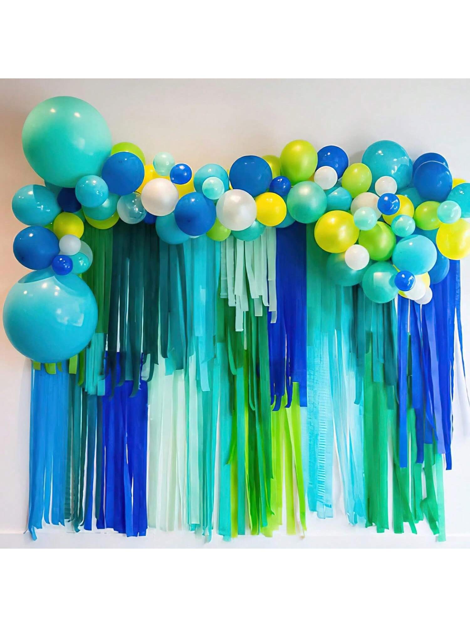 Crepe Paper Streamers 8 Rolls 656ft Blue Green White Pastel Party & Wedding Decor