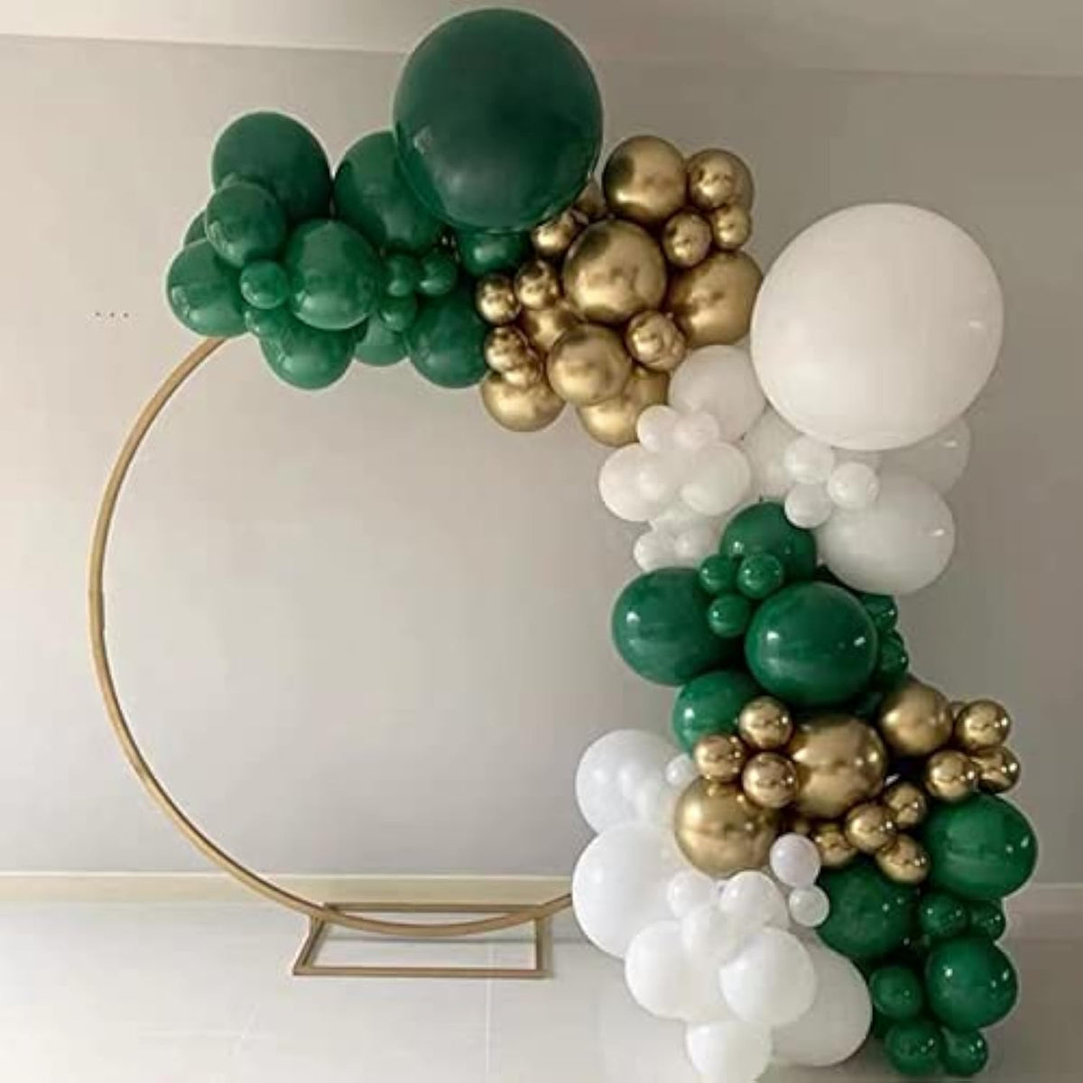 Dark Green And White Balloon Garland Kit 156 Pcs - Green Metallic Gold Balloons 18/12/10/5 Inch For Wild One Birthday Christmas Day New Year'S Day Wedding Baby Shower Party Decorations Balloon Arch