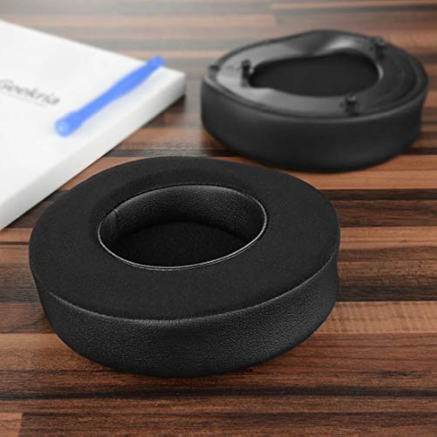 Geekria Sport Cooling Gel Replacement Ear Pads for Razer ManO'War Wireless, Destiny 2 ManO'War, Overwatch ManO'War Tournament Edition Headphones Ear Cushions (Black)