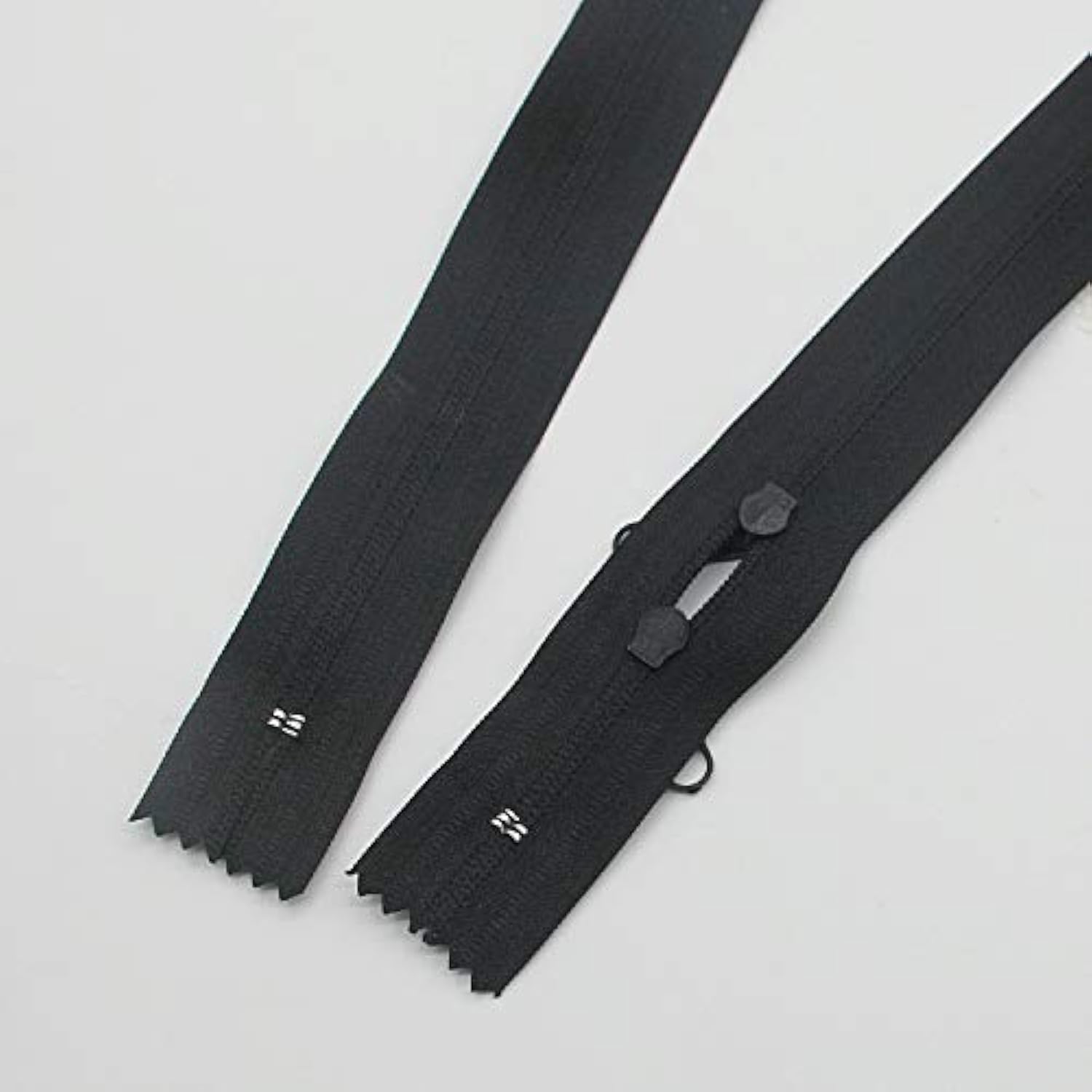 2Pcs #3 32 Inch Double Slider Nylon Coil Zipper Black With Two Long Pu