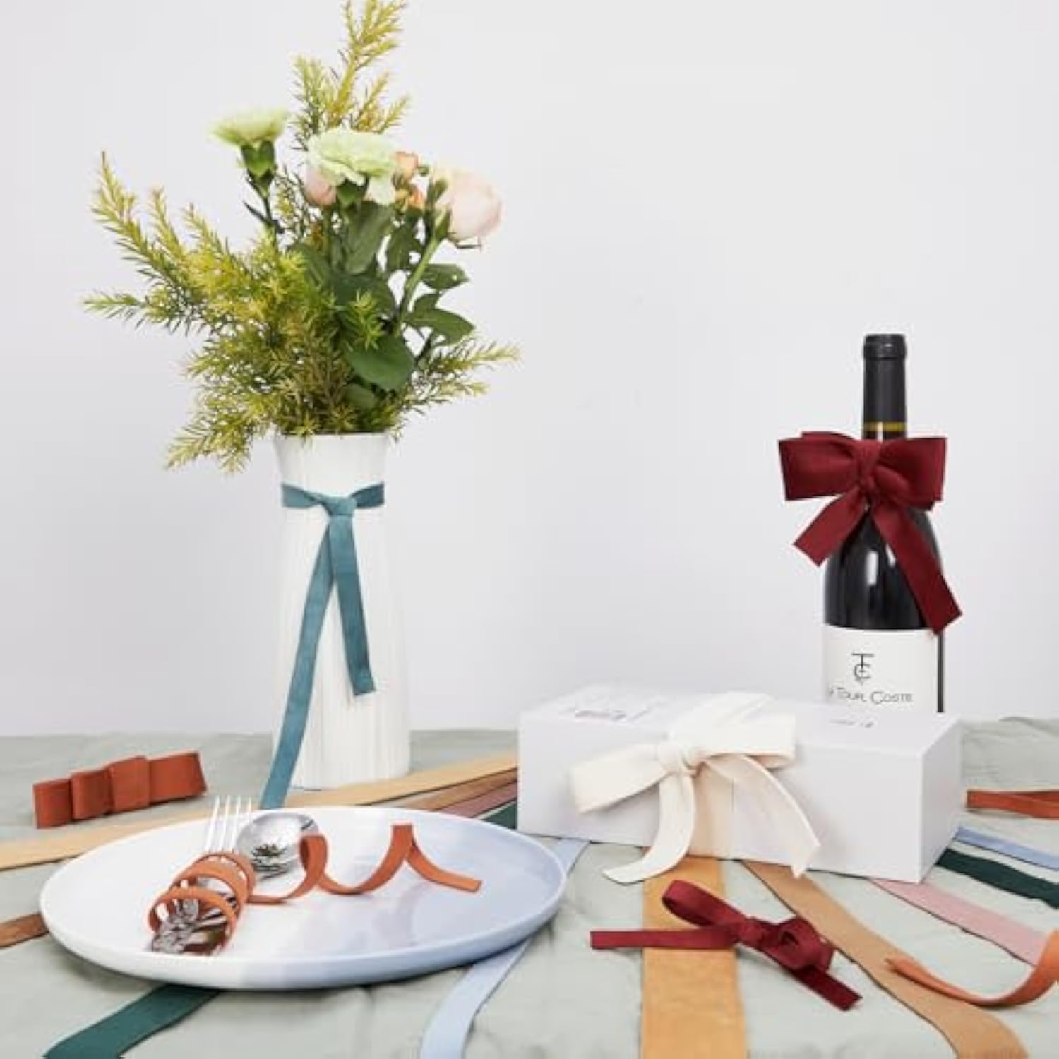 Dark Khaki 1/4 Inch Velvet Ribbon, Double Faced Continuous 20 Yards Velvet Ribbon Use For Christmas Tree Ornaments,Gift Wrapping,Bow Making,Wreath Decoration,Wedding Boutonnieres,Handmade Crafts