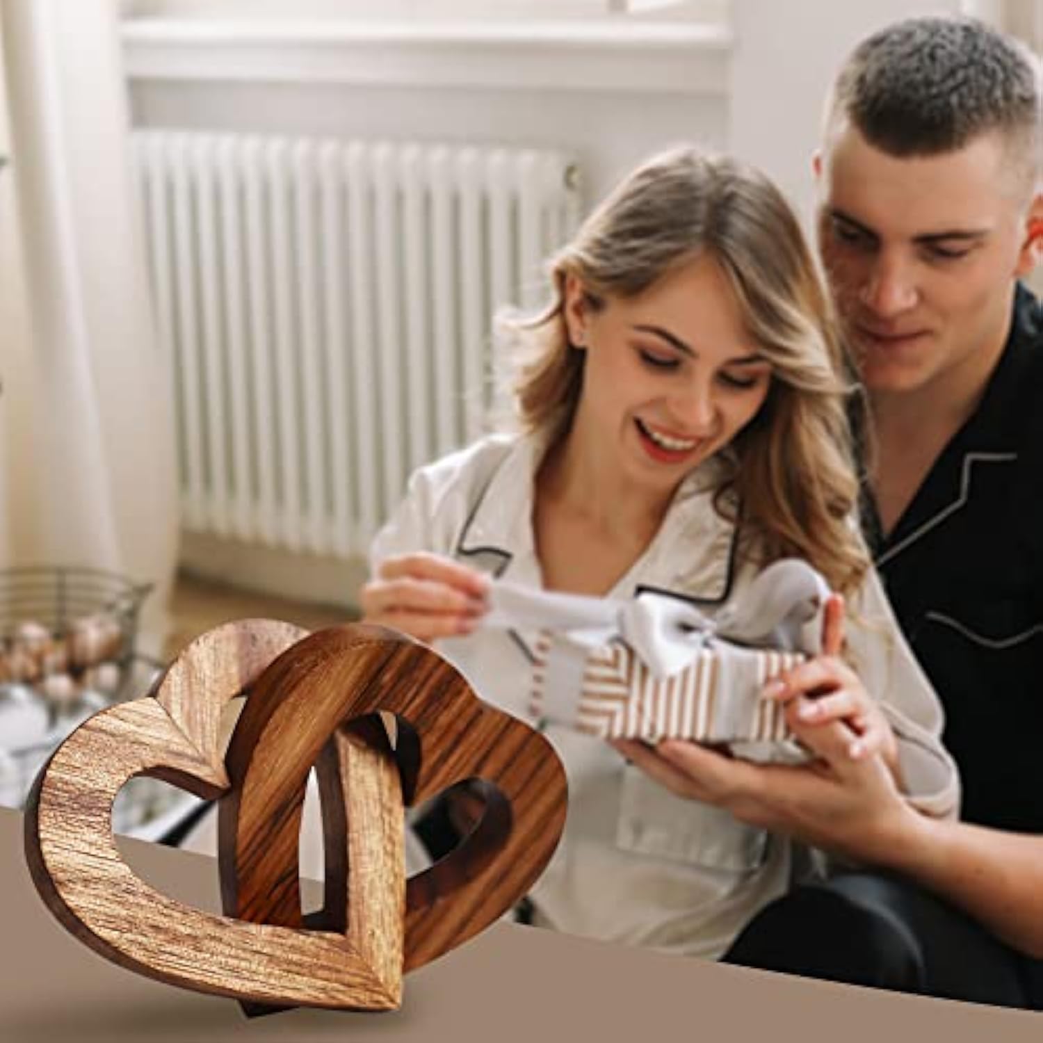 Valentine'S Day Romantic Heart Gifts For Her, Handmade Wood Hearts Shape For Couple Wife Husband Wedding Anniversary Birthday Present (Linked Hearts (7Cm))