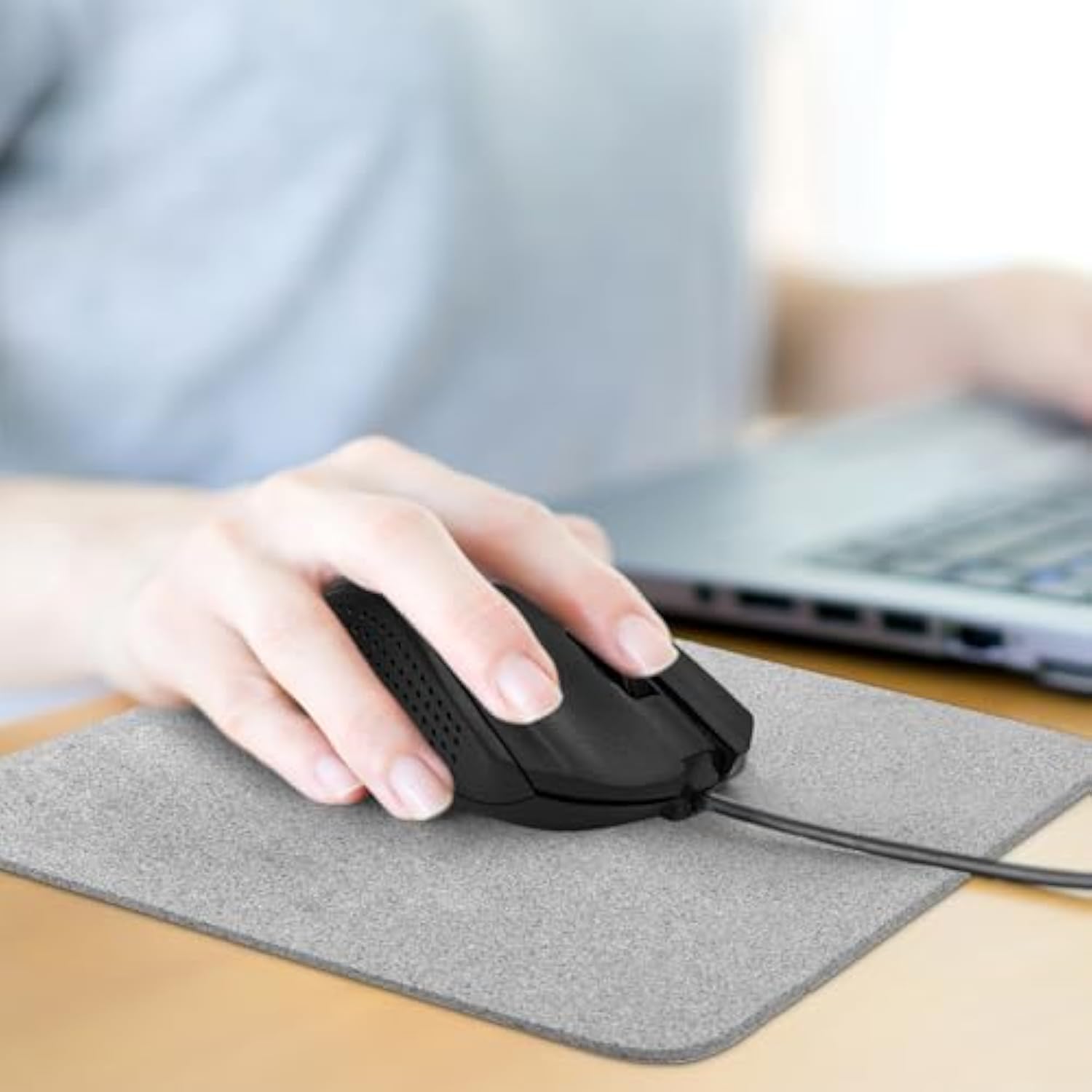 32 Pcs Wired Usb Computer Mouse Bulk Corded Computer Mice Ergonomic Wired Mouse For Pc, Desktop, Laptop Computer, Office, School, Home (Black)