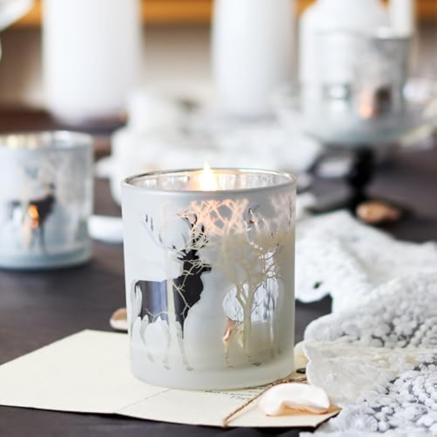 Christmas Scented Candle, 11Oz Vanilla Candle, Soy Wax Aromatherapy Winter Candle For Holiday, Christmas Table Decor Gift For Women Men