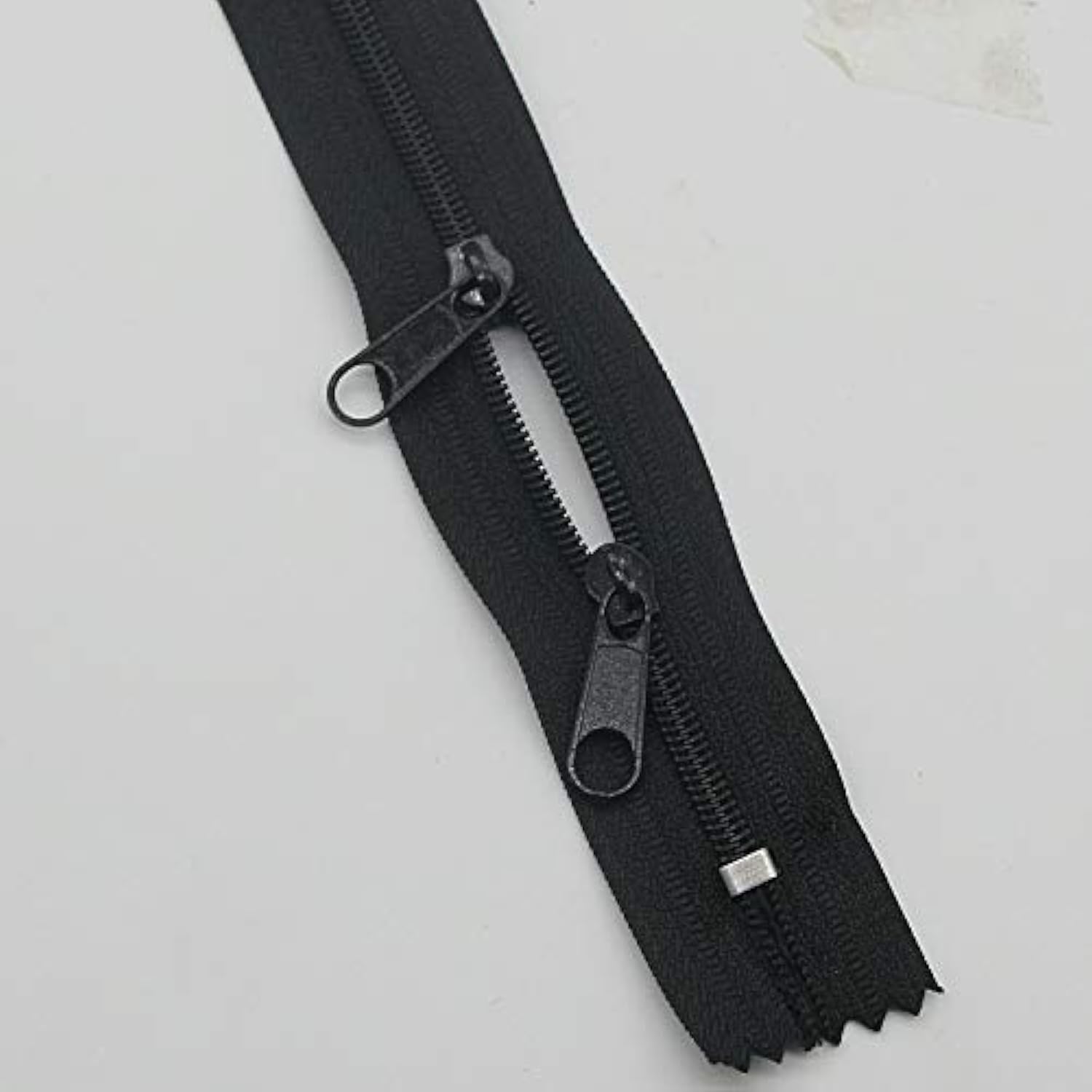 2Pcs #3 32 Inch Double Slider Nylon Coil Zipper Black With Two Long Pu