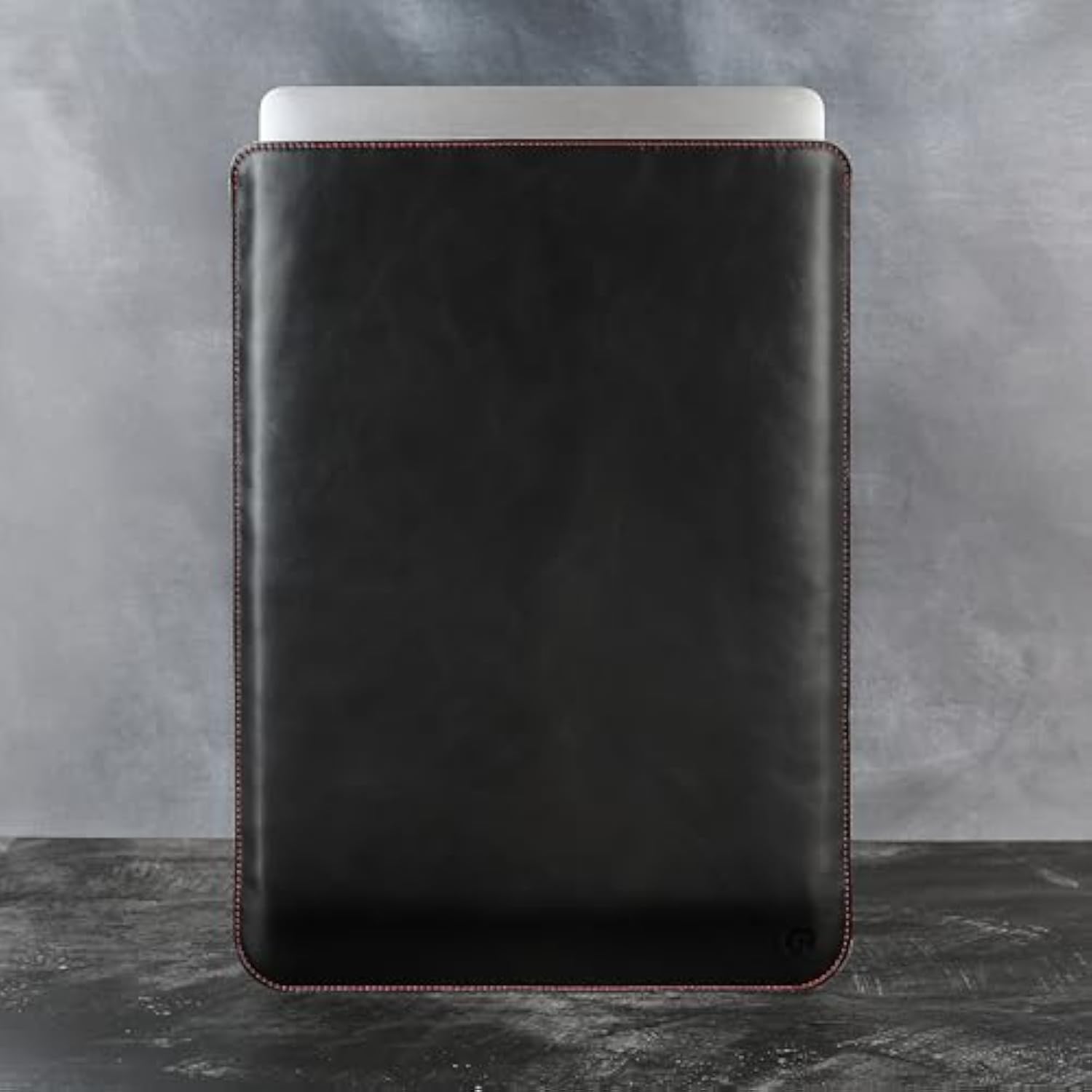 Real Leather Laptop Sleeve For Macbook Pro & Air Fits 13, 14, 15 & 16 Inch - Genuine Full Grain Leather With Soft Wool Lining (15 Inch - Air M2/M3)