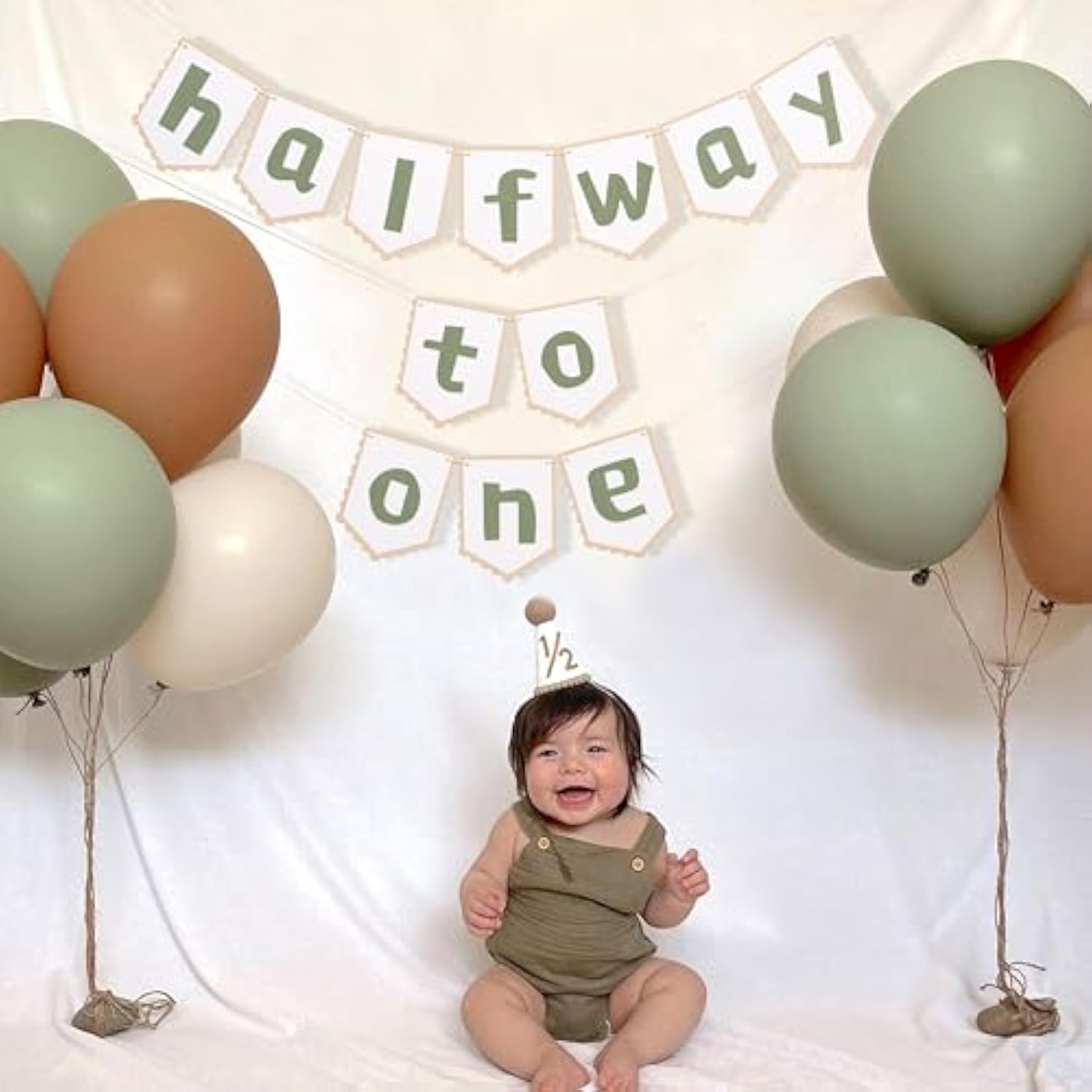 Half Way To One Banner - Neutral Rustic Baby 6 Months Birthday Decor, 1/2 Birthday Party Backdrop For Boys Girls, Cake Smash Photo Props, Baby Shower Decorations (Green)