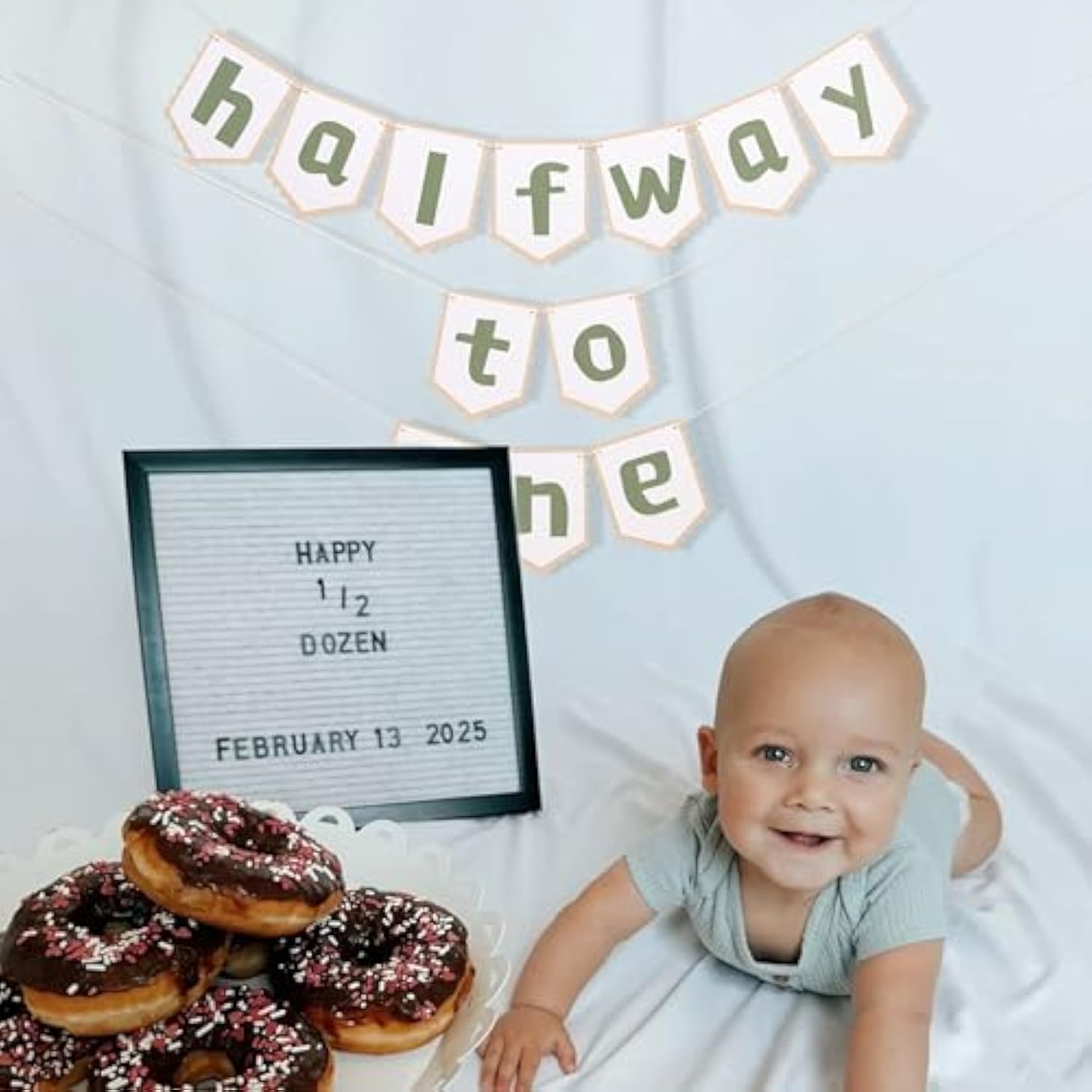 Half Way To One Banner - Neutral Rustic Baby 6 Months Birthday Decor, 1/2 Birthday Party Backdrop For Boys Girls, Cake Smash Photo Props, Baby Shower Decorations (Green)