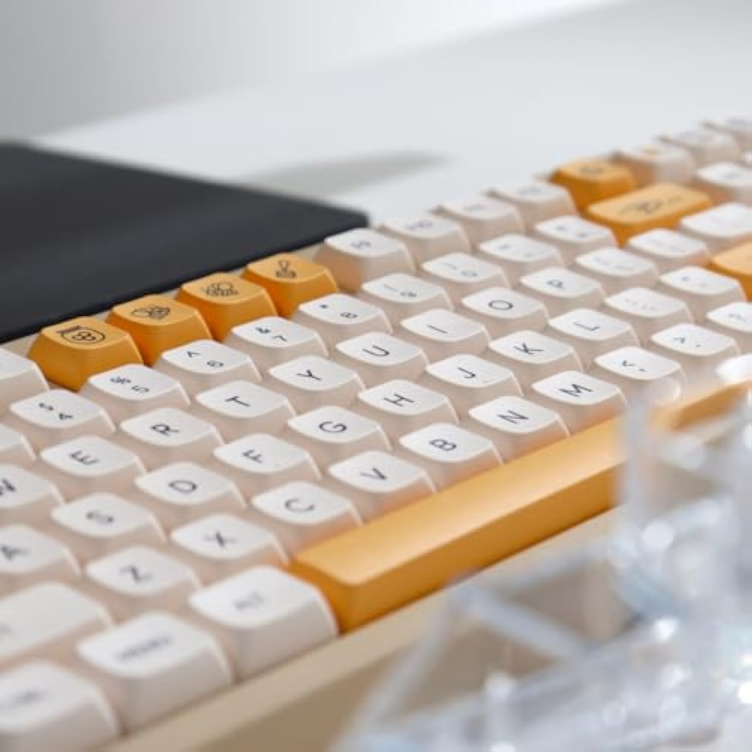 Honey Milk Keycaps 138 Keys Pbt Dye-Sub Xda Profile Keycaps Set Fit For 61/64/