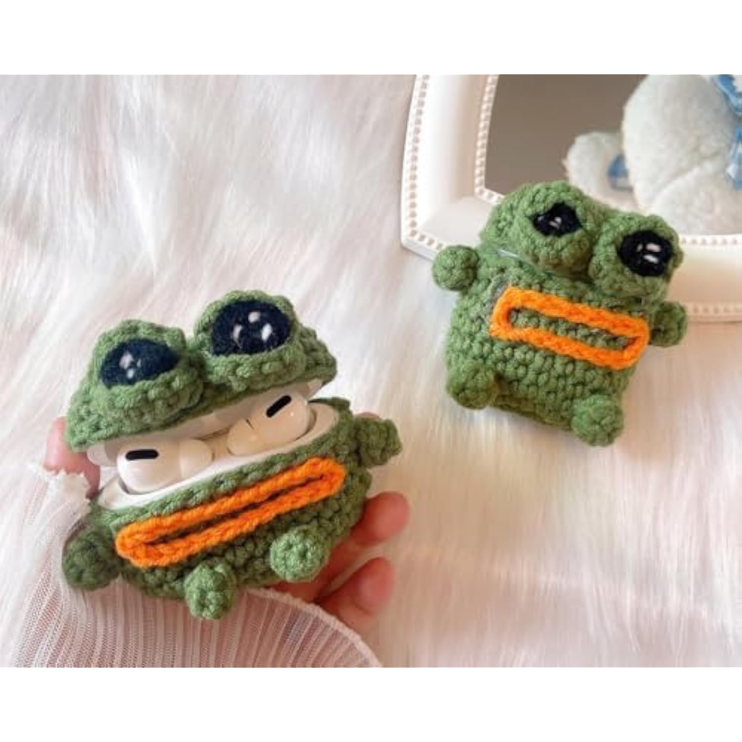 Plush Case For Airpods 4, Kawaii Cute 3D Cartoon Fur Sausage Mouth Frog Design Funny Mini Airpods 4Rd Generation Cover With Keychain Protective Case For Women Girls