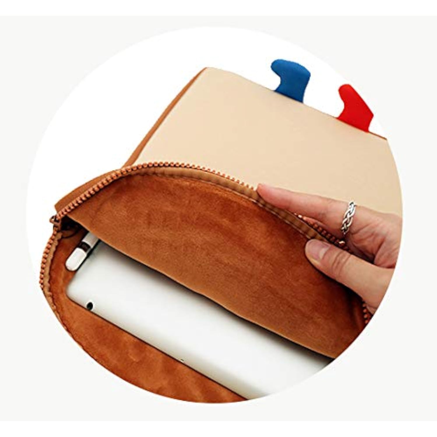 Cute Tablet Case For 9.7"-11" Shockproof Tablet Sleeve With Table Pencil Holder (Toast)