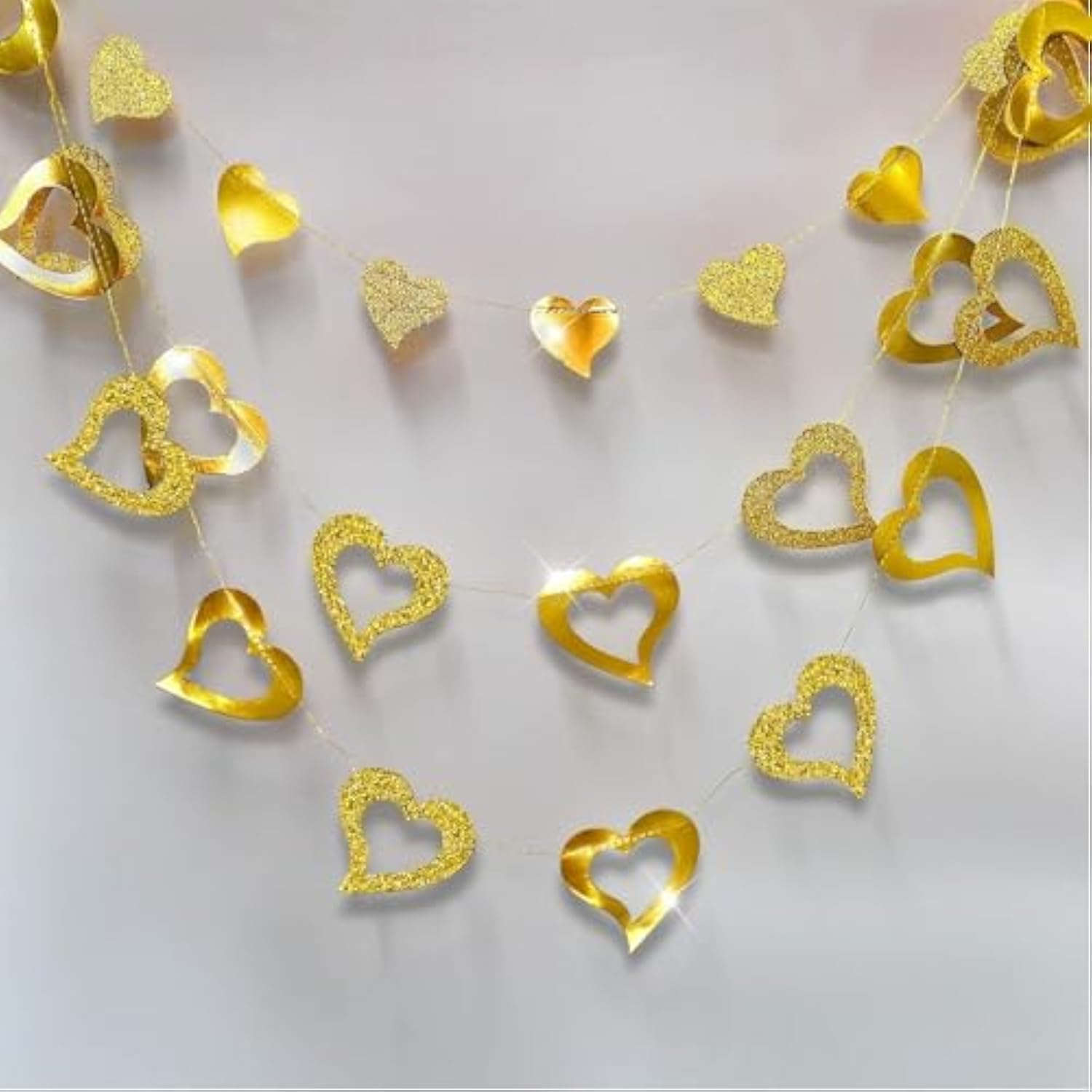 Gold Heart Garland Romantic Decorations Paper Streamers Hanging For Mother’S Day Best Mom Tea Brunch Engagement Wedding Anniversary Bridal Shower Valentine Birthday Party Supplies 4Pcs