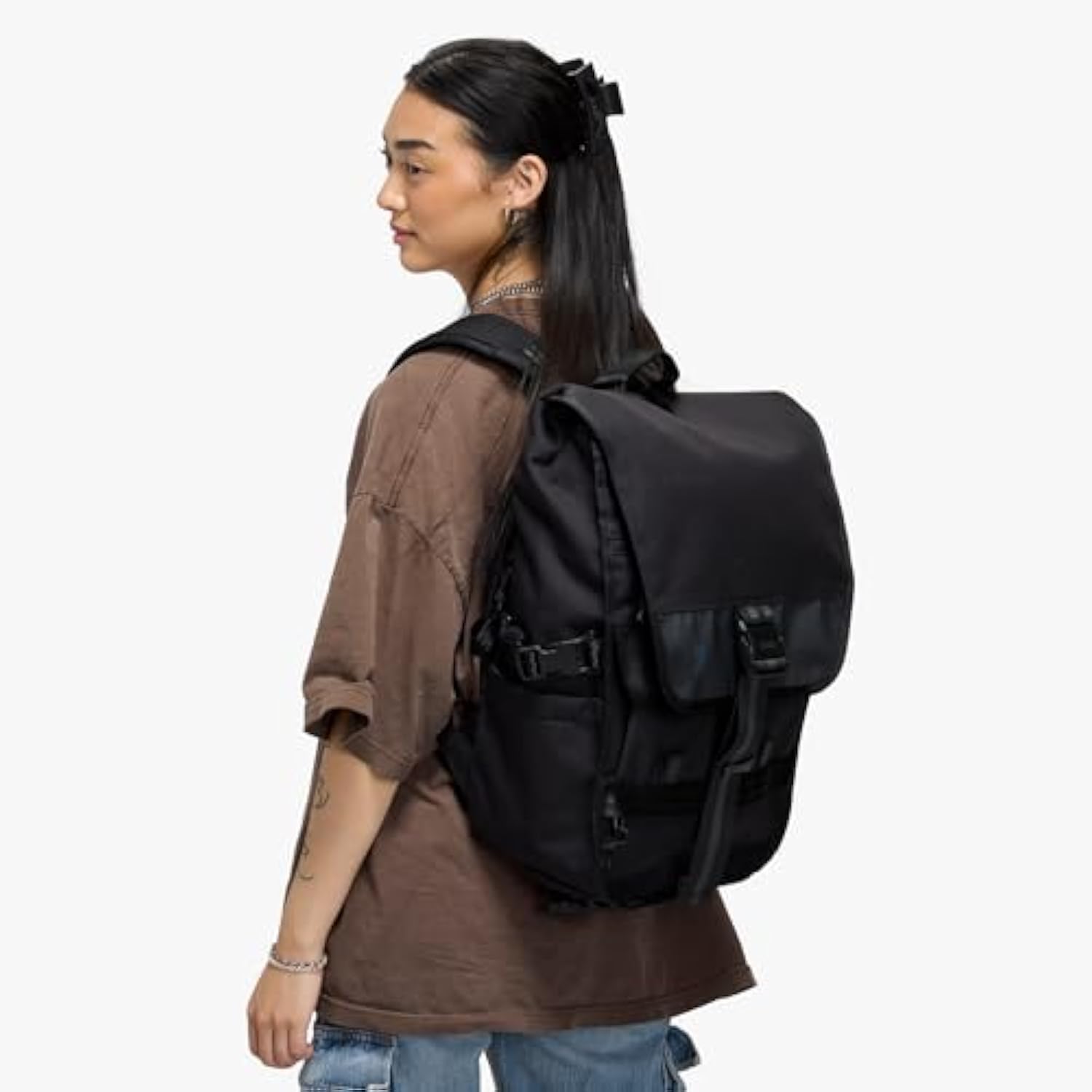 Chrome Industries Warsaw 30L Pack for Men & Women – Utility Backpack with Cargo Straps & Laptop Sleeve to Hold Most 16” Computers – Bag Is Made for Travel, Work, Hiking, School, Plane Carry-On – Black