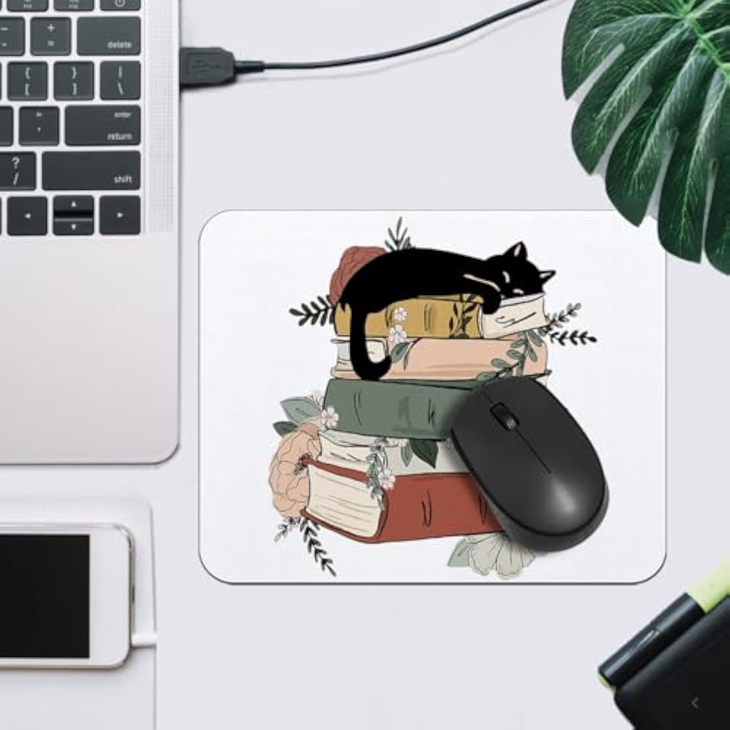 Black Cat Mouse Pad, Cat And Floral Book Square Mouse Pads For Desk, Gifts For Cat Lovers Book Lovers, Cat Desk Accessories, Cat Office Supplies, Cat Mom Gifts, Cat Lady Gifts, 9.5X7.9 Inch