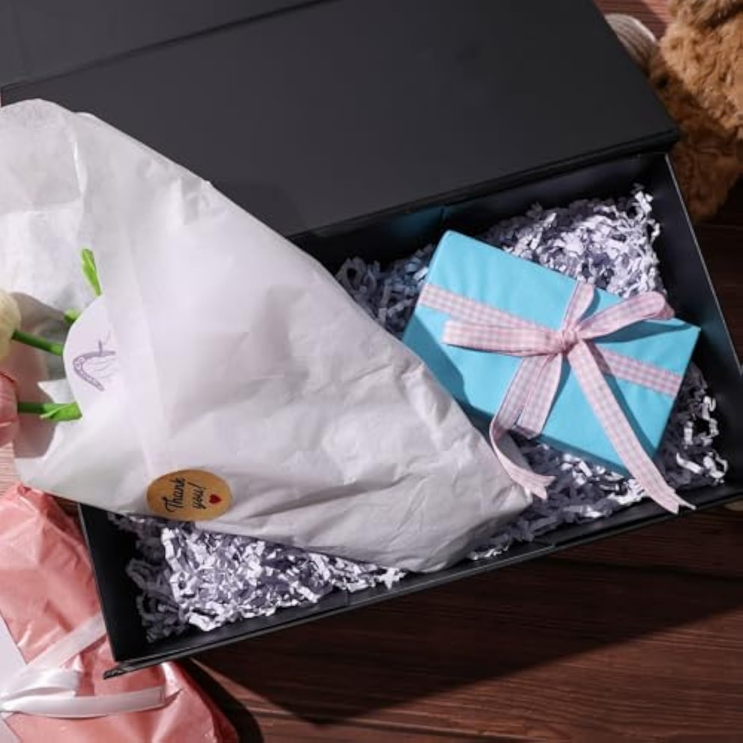 2Lb Crinkle Cut Paper, White Shredded Confetti Paper For Gift Basket Filling Wedding Anniversary Party Gift Box Filler Stuffing