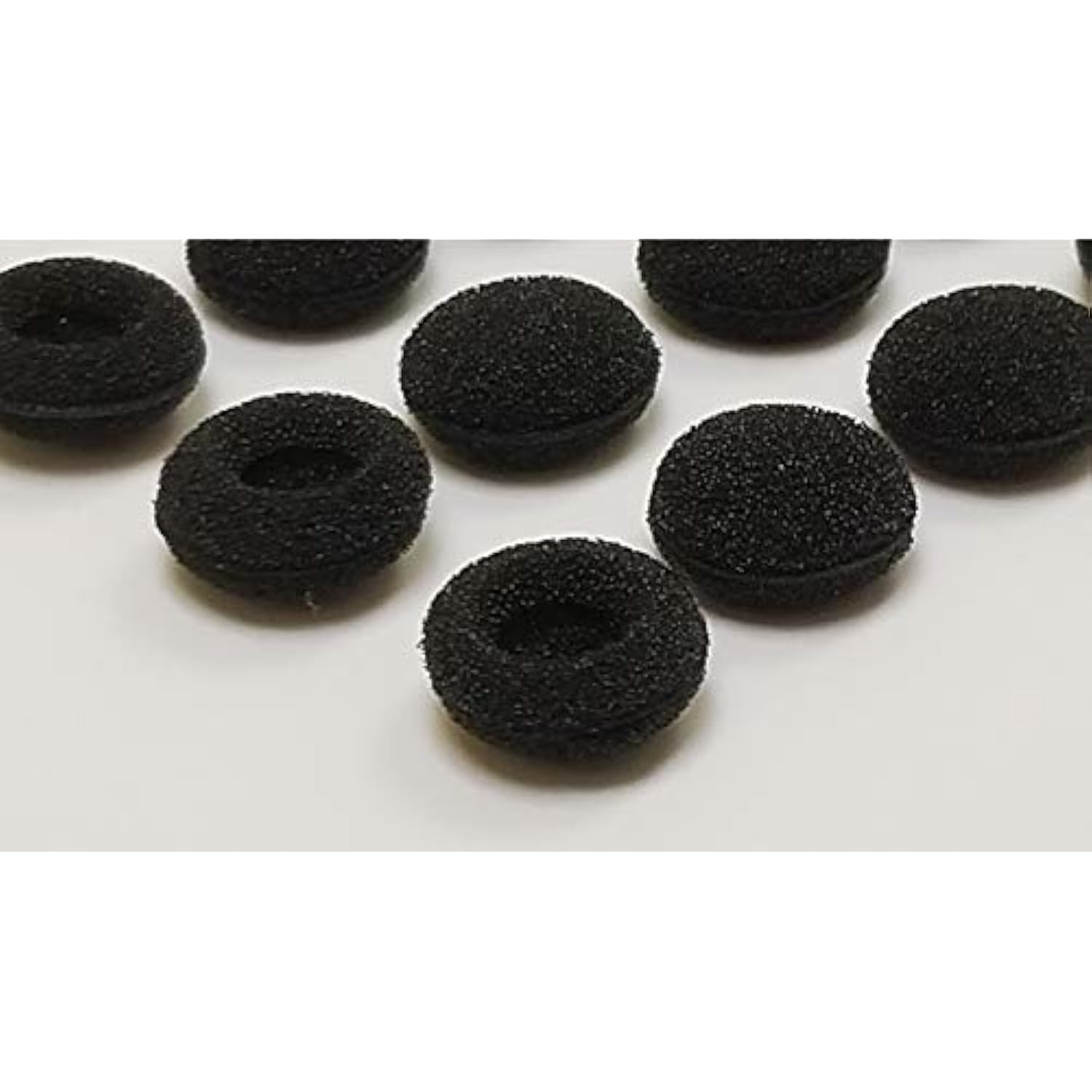 6Pcs Large Sizes Eargels/Eartips For Plt Voyager Legend And Voyager Pro, Comfortable Soft Replacement Spare Kit With Foam Covers.