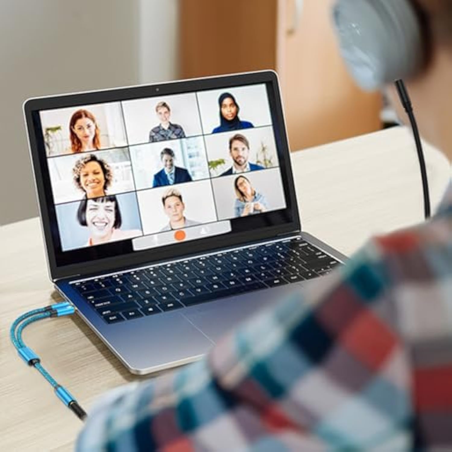 Headphone Splitter For Computer 3.5Mm Female To 2 Dual 3.5Mm Male Braided Mic Audio Y Splitter Cable Microphone Audio Stereo Jack Earphones Port Cord Gaming Smartphone Headset To Pc Laptop Adapter