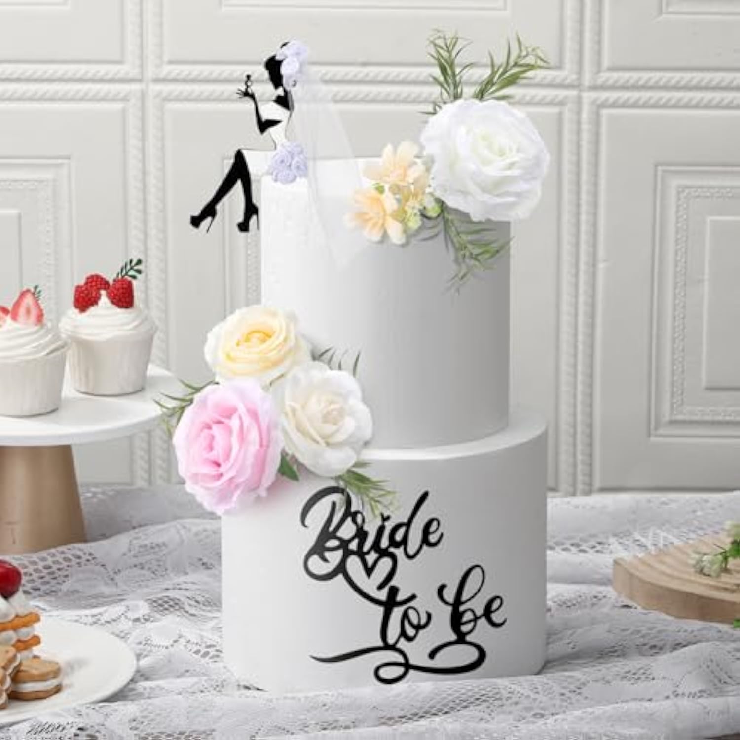 16 Pcs Bride To Be Cake Topper Set Wedding Cake Toppers Acrylic High Heels Lady Girl Decor For Wedding Shower Engagement Bachelorette Hen Party Decorations(Black)