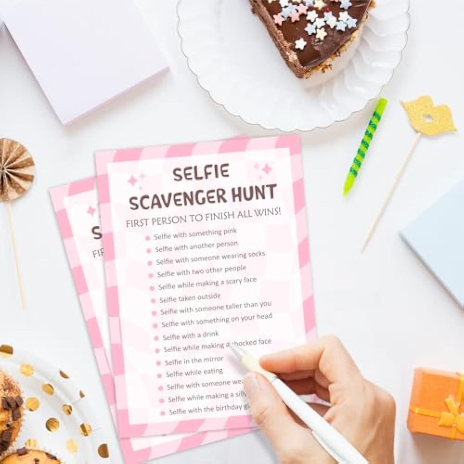 Birthday Party Games Card - Selfie Scavenger Hunt, Bday Party Games For Teen Girl Adult, Set Of 20 Pcs Game Cards, Birthday Party Favor Activity Sleepover Party Decor Supplies - Fs270