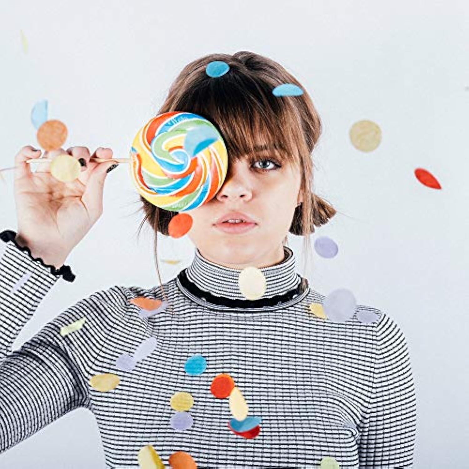 White Confetti Paper Circles 15mm Biodegradable 5000Pcs Wedding Party Decor