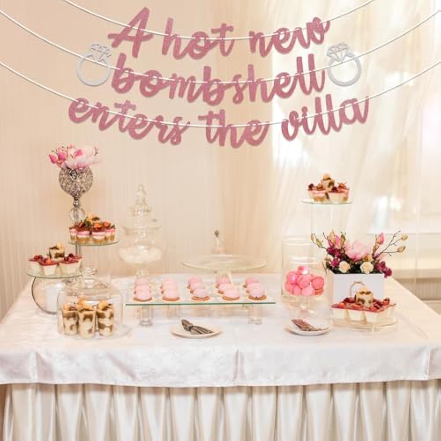 A Hot New Bombshell Enters The Villa Banner Love Island Bachelorette Decor