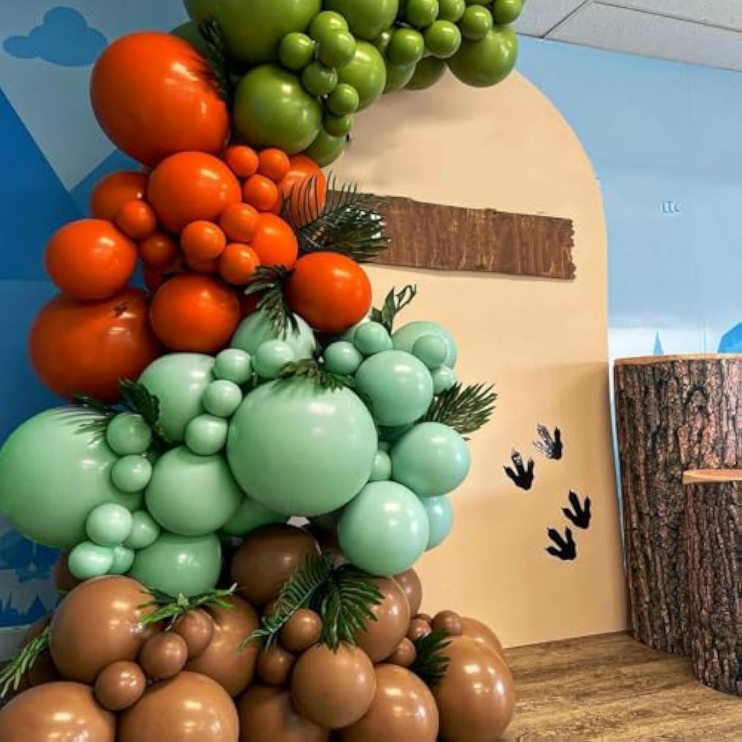 164PCS Dinosaur Balloon Garland Kit - Green, Orange & Brown Jungle Party Decor