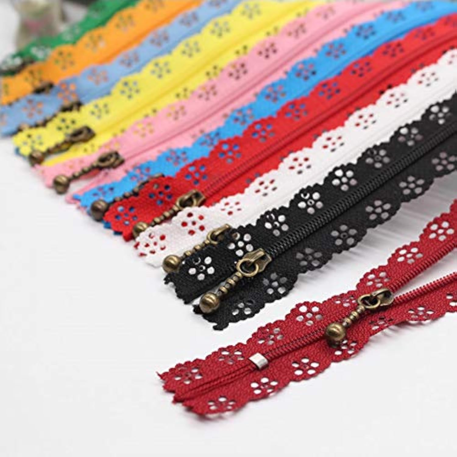 30Pcs 12 Inch Nylon Lace Zippers Closed End Zippers And 1Pcs Zipper Pr