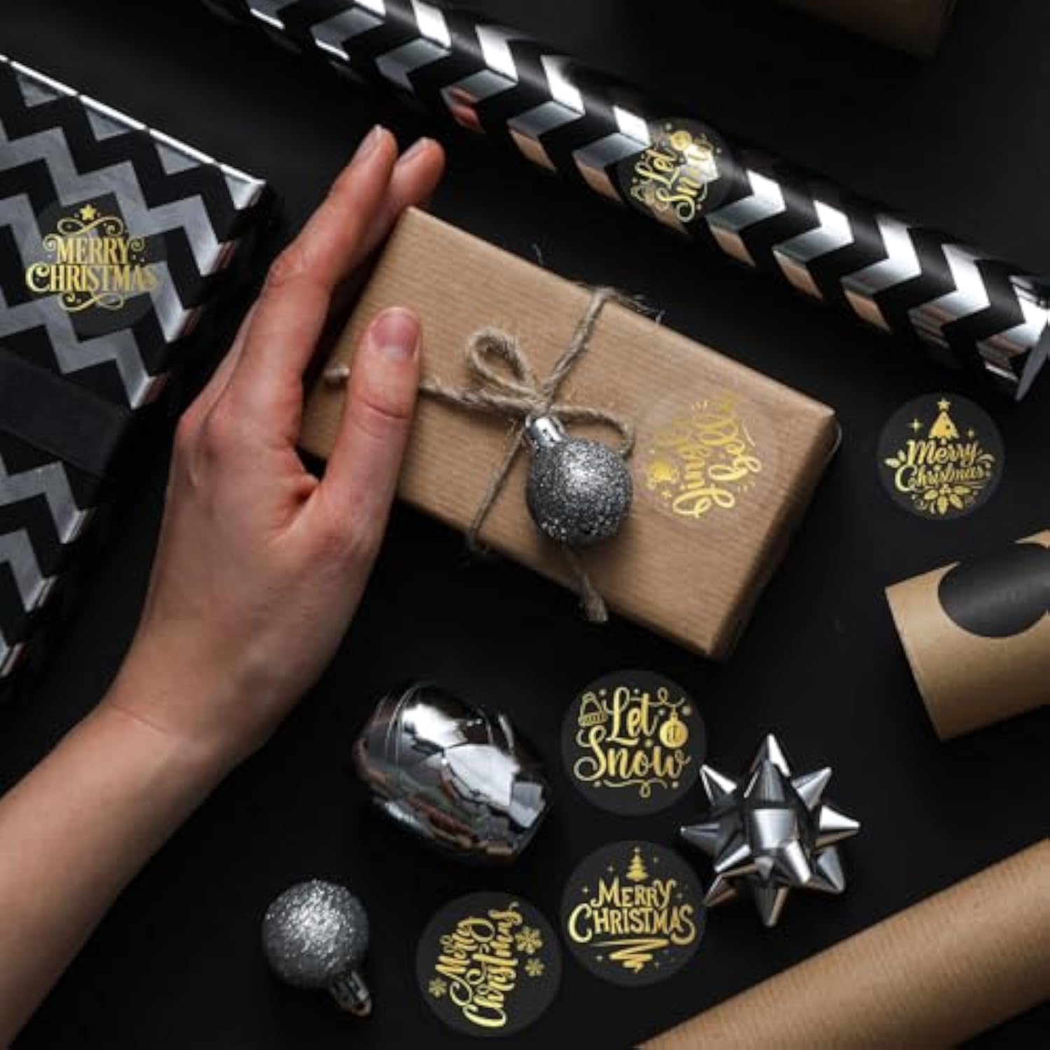 1000Pcs Clear Christmas Stickers Roll Gold Foil Merry Christmas Stickers Xmas Winter Holiday Round Adhesive Label Stickers Decal For Xmas Envelopes Invitations Cards Gifts Decor, 6 Designs