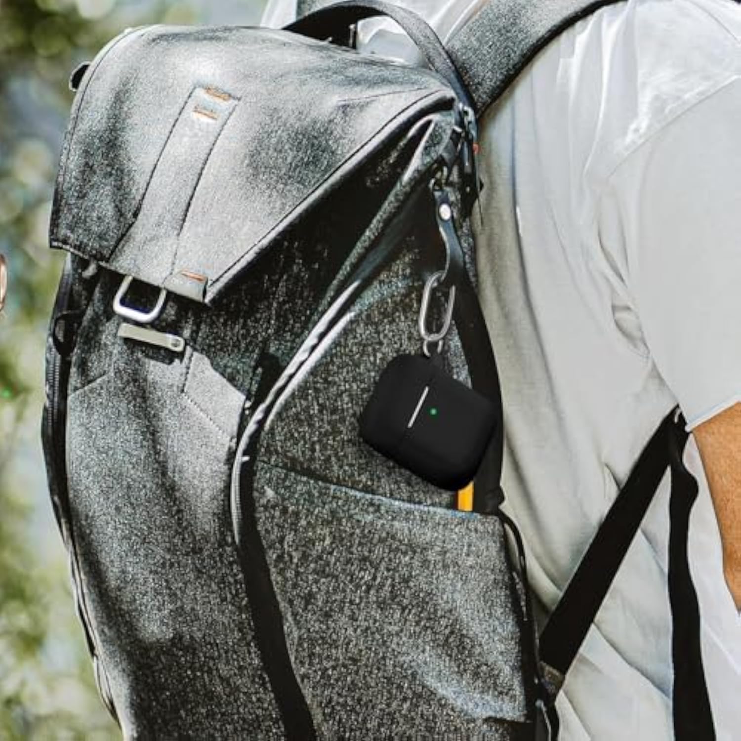 AirPods 1/2 Case Cover with Cleaner Kit, Soft Skin Silicone Case Cover with Keychain, Full Protective Case for Men and Women, Compatible with AirPods 2nd 1st Generation Case, Black