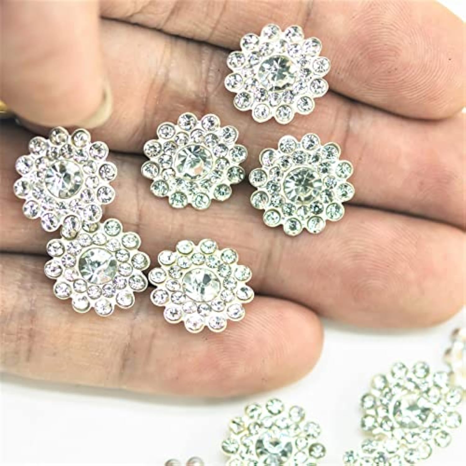 50 Pcs Rhinestone Embellishments Crystal Decoration Brooch Button Flat