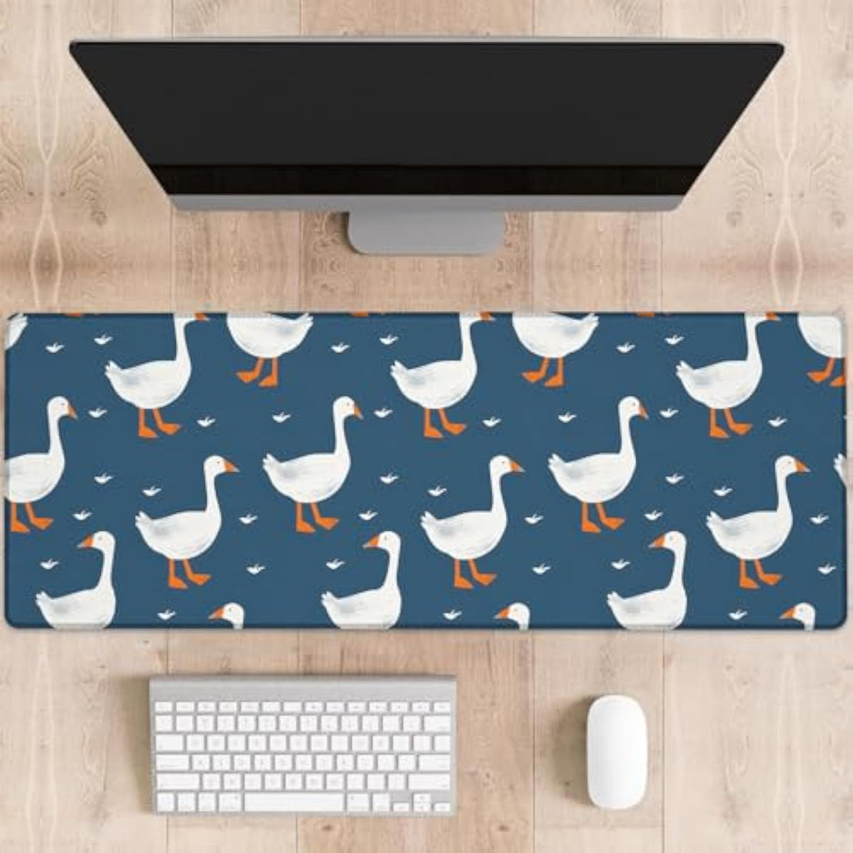 Adorable Goose Gaming Mouse Pad, Cute Geese With Tiny Hearts Large Desk Mat For Computer, Extended Keyboard Laptop Mouse Pads 31.5×11.8In, Non Slip Rubber Mousepad For Office Decor Gifts