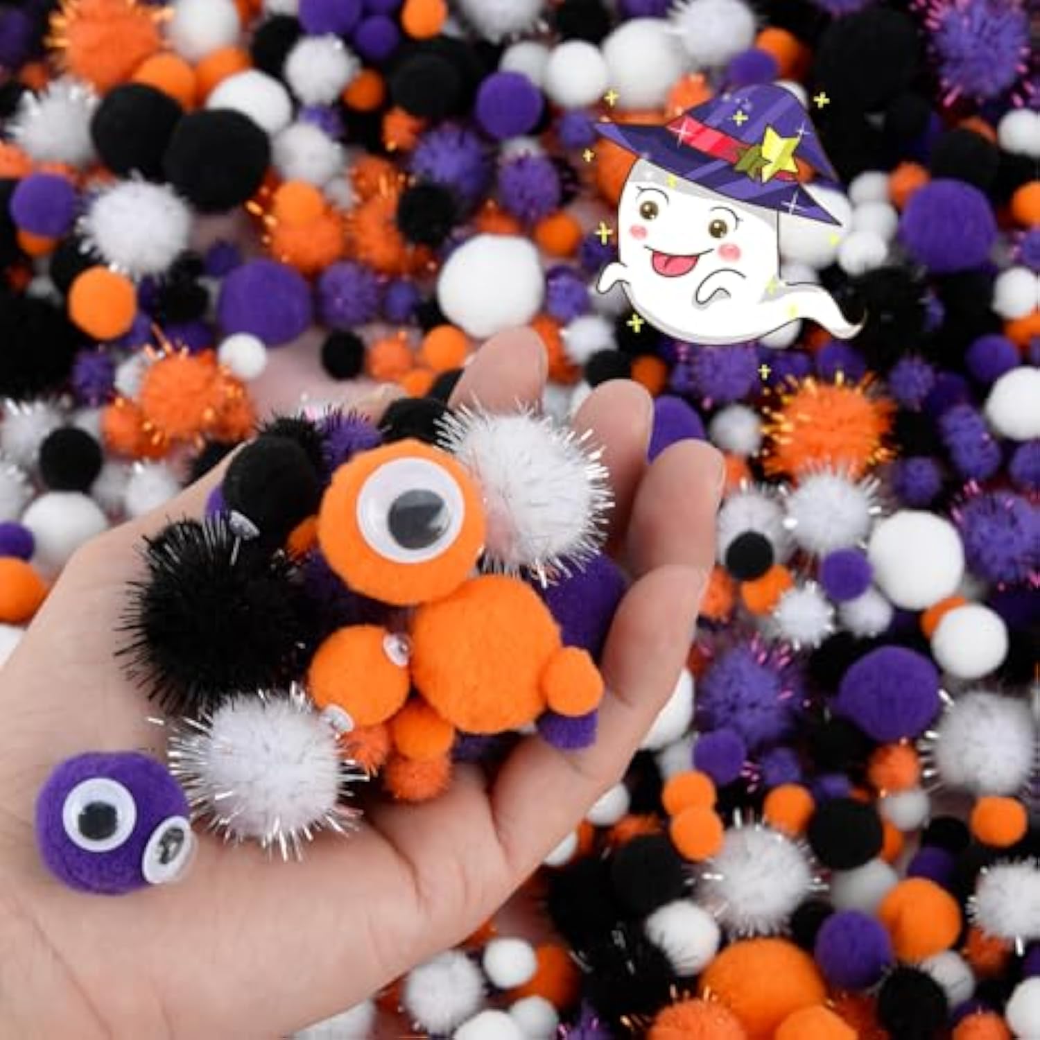 Halloween Craft Pom Poms with Wiggle Eyes: DIY Party Decorations