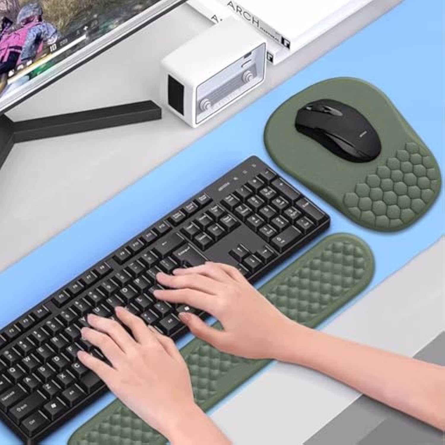 Ergonomic Mouse Pad, Mouse Pad Wrist Support & Keyboard Wrist Rest With Comfortable Memory Foam Massage Bulge Wrist Rest And Non-Slip Pu Base For Pain Relief, Office, Home (Green)