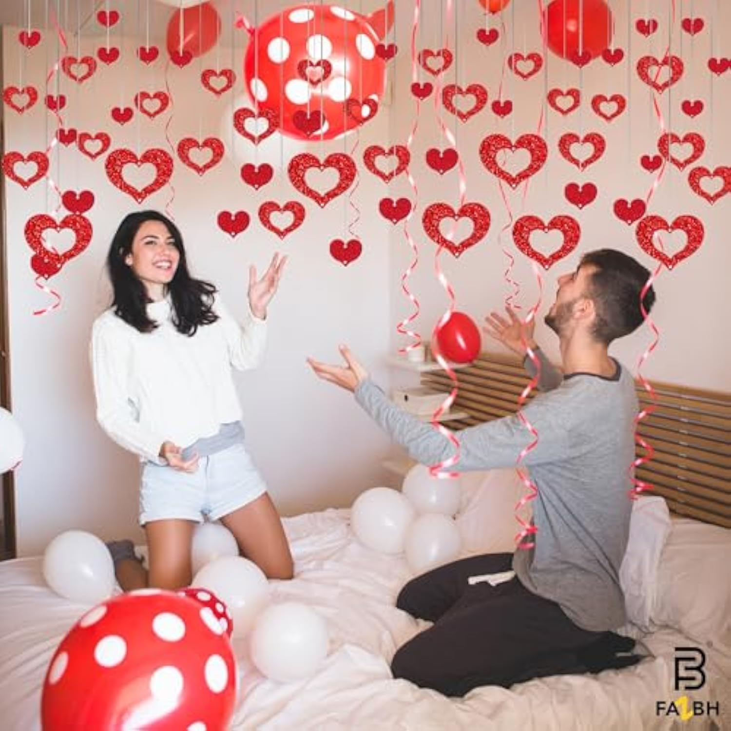 Hanging Hearts Decorations For Valentines Day Decorations - 100 Pieces | Hanging Valentines Decorations, Heart Garlands, Romantic Decorations, Valentines Day Garland, Valentines Tree Decorations