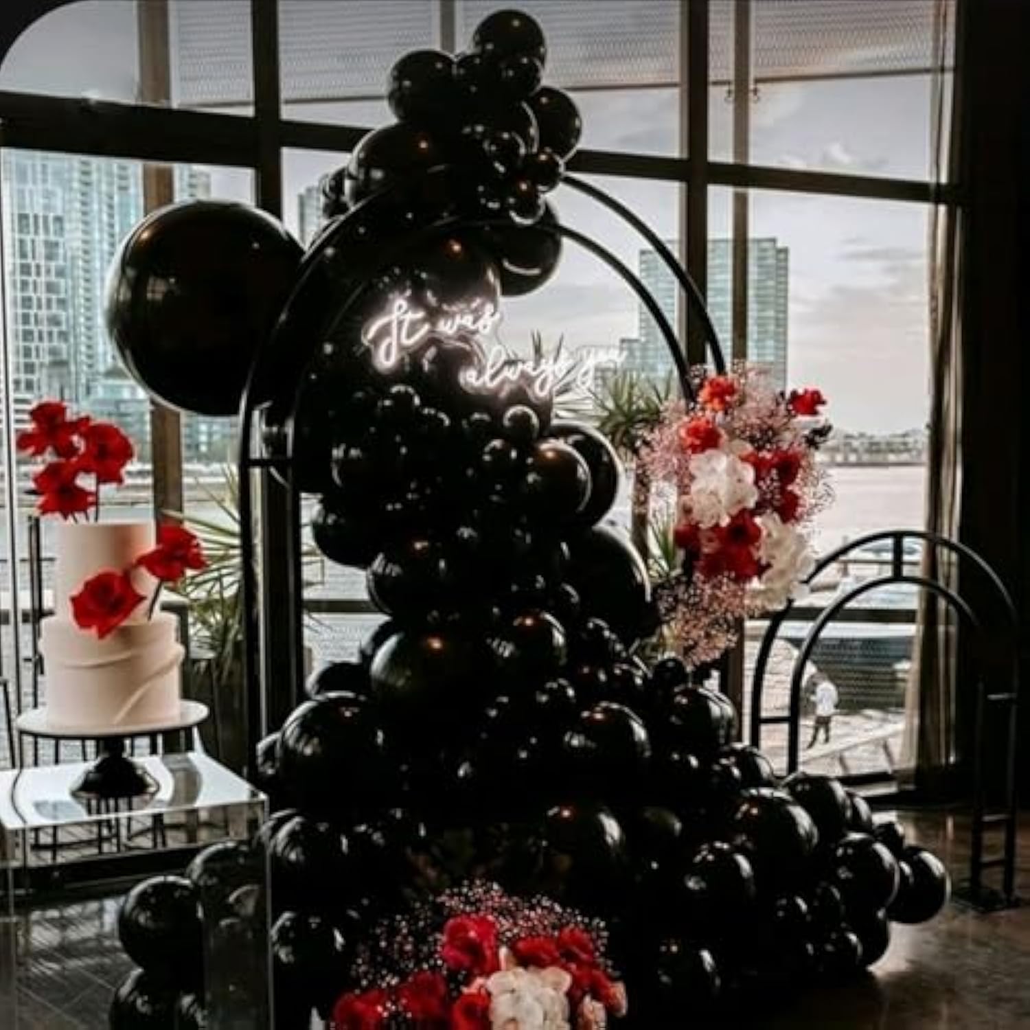 110Pcs Black Balloons Different Sizes 18/12/10/5 Inch, Matte Black Lat