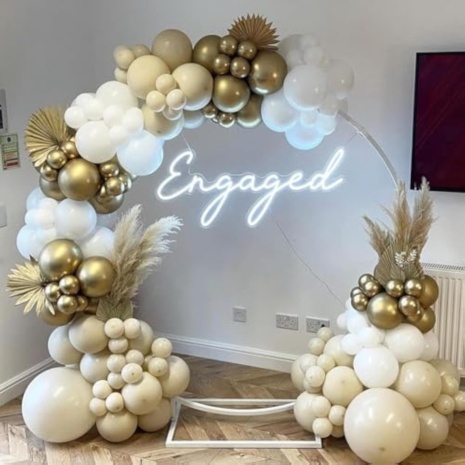 Sand White And Gold Balloon Arch Kit, 171Pcs White Nude Neutral Beige Metallic Gold Different Size Balloons For Boho Wedding Baby Bridal Shower Engagement Birthday Party Decorations Backdrop