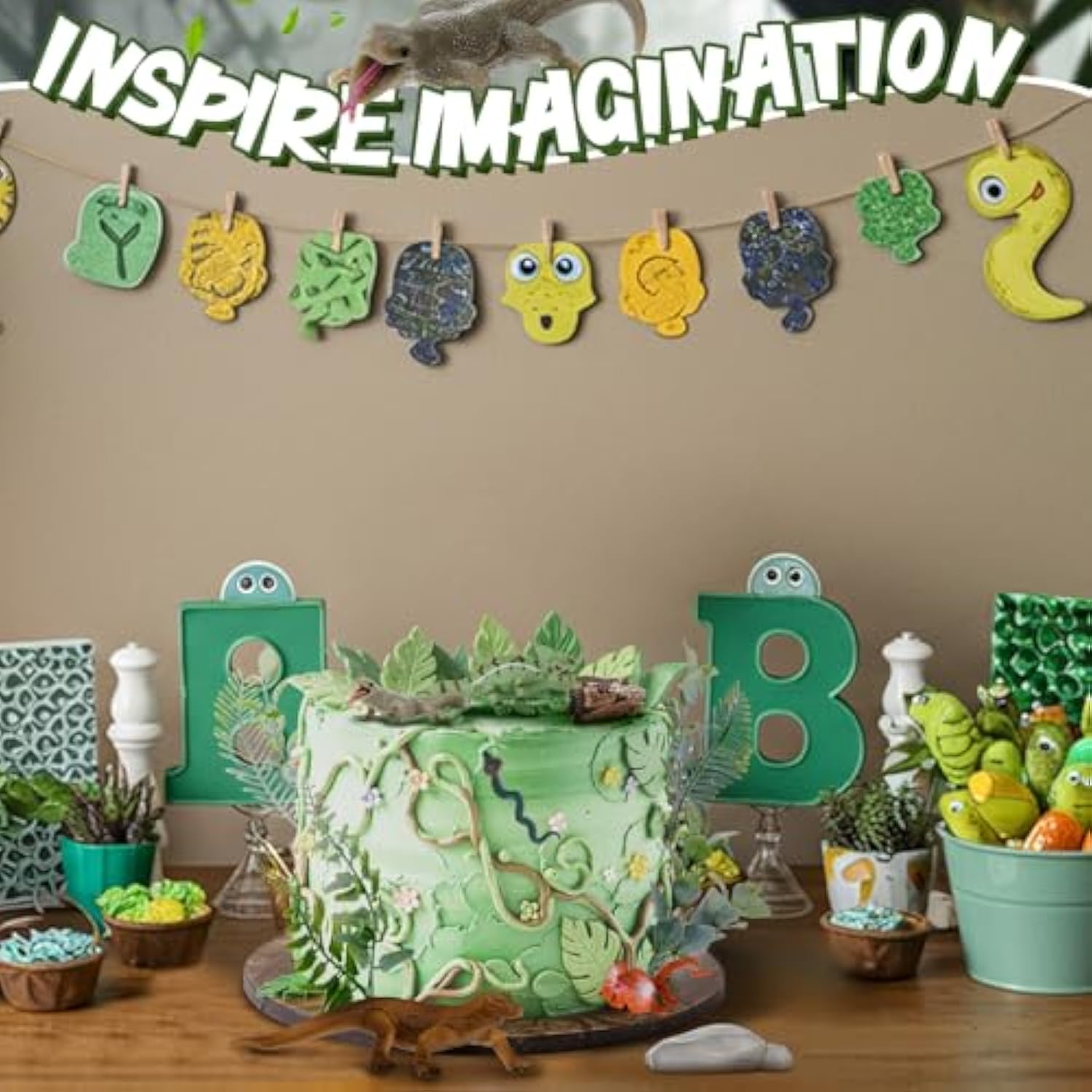 19Pcs Reptile Cake Toppers Safari Animals Cake Decorations Artificial Lizard Snake Model Leaf Stone Tree Stump Set Reptile Party Decoration For Birthday Baby Shower Theme Party Supplies