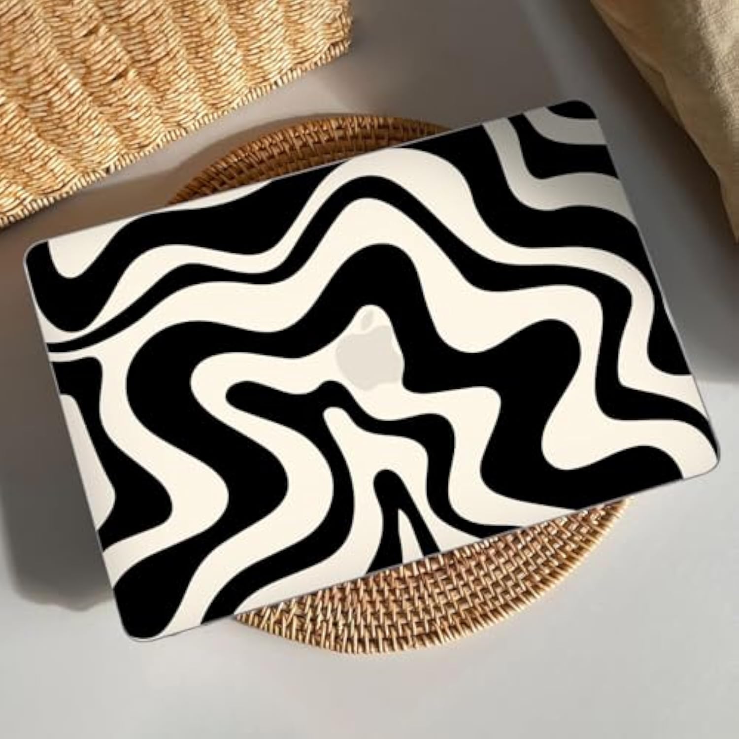 Compatible With Macbook Pro 14 Inch Case 2025-2021 M4 M3 M2 M1 Pro Max A3112 A3185 A3401 A2918 A2992 A2779 A2442, Unique Pattern Laptop Shell Case + Screen Protector + Keyboard Cover, Black Wave