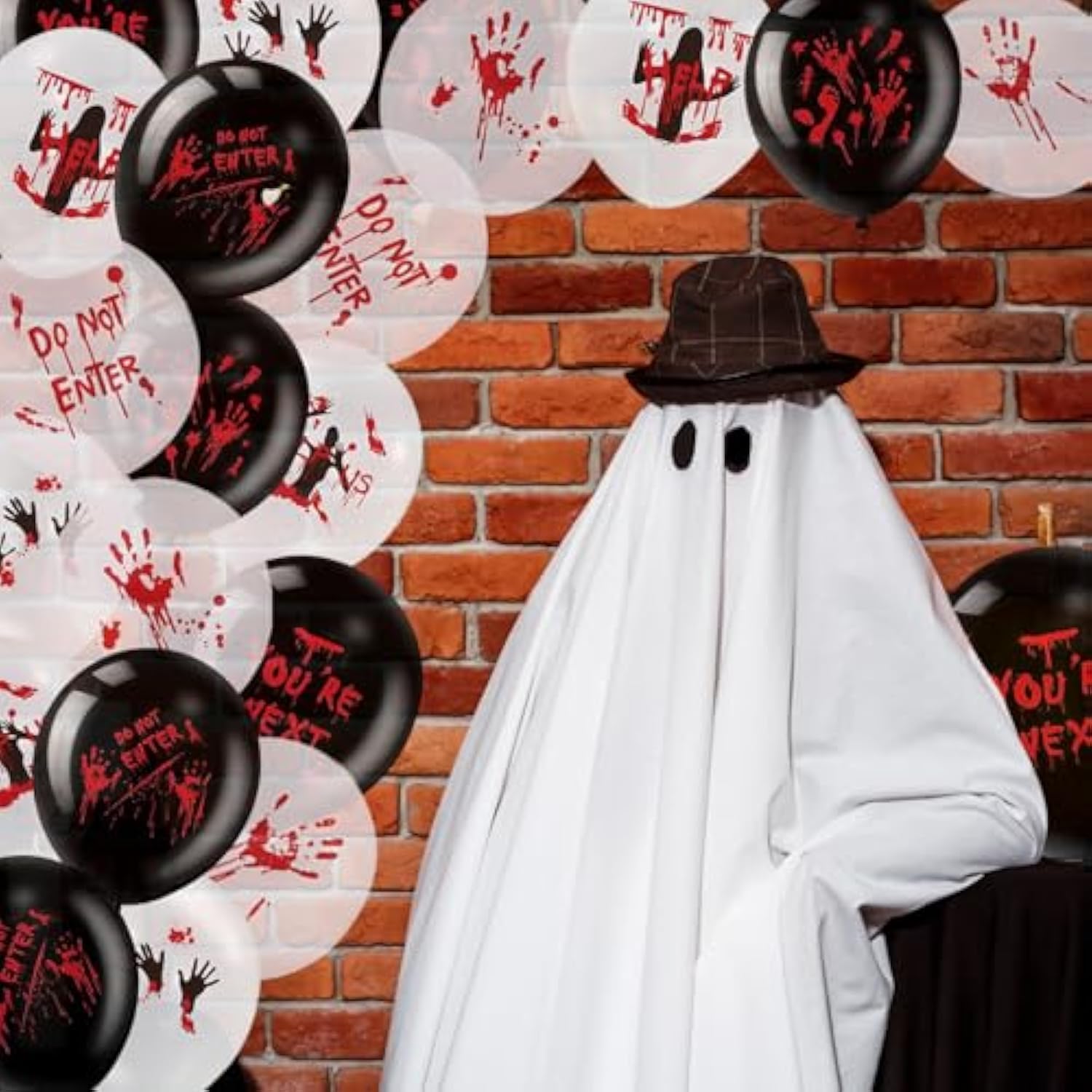 54PCS Halloween Bloody Balloon Set Black White Red Blood Splatter Handprint Balloons for Party