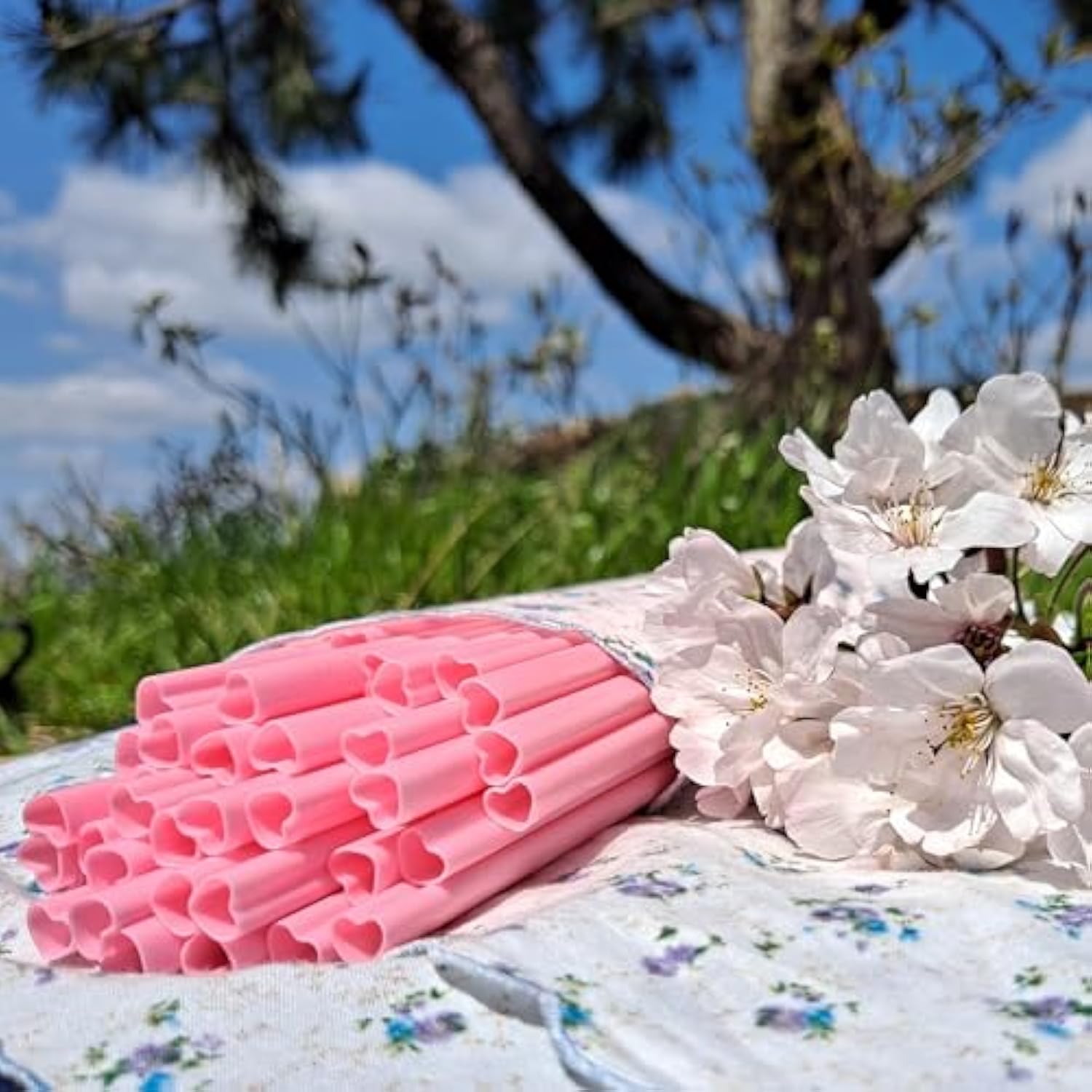 100Pcs Heart Shaped Pink Straws Disposable Drinking Cute Straw Individually Wrapped Pink Plastic Straw Galentines Day, Cocktail, Birthday Party, Bridal Shower, Wedding Decorations