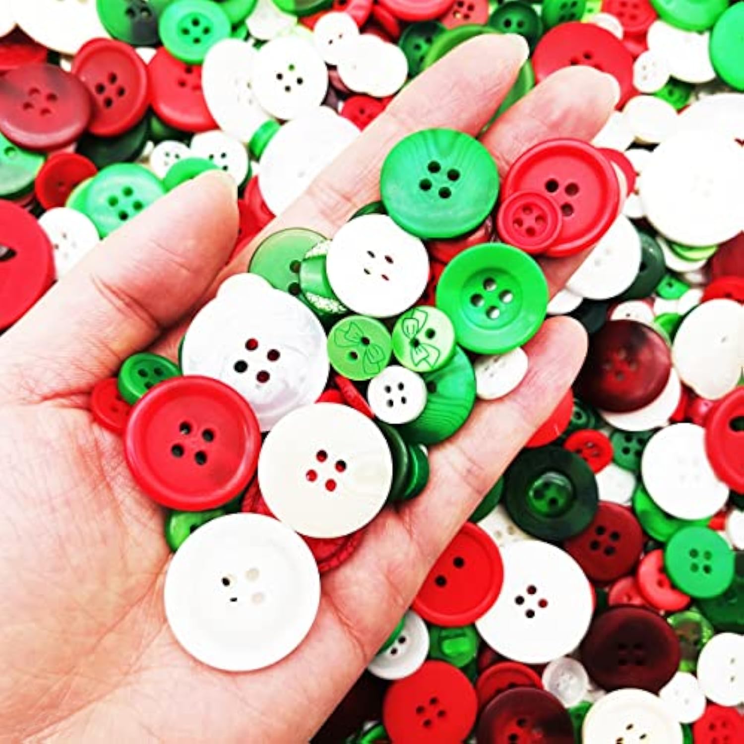 1600Pcs Chrismas Buttons Red Green White Buttons For Crafts Assorted S