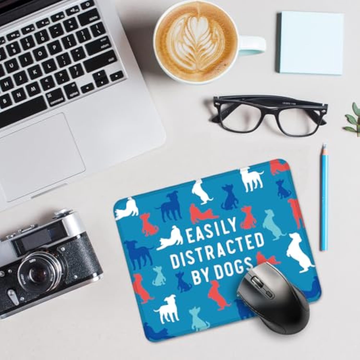 Easily Distracted By Dogs Funny Mouse Pad For Desk, Dog Owner Gifts, Cute Mousepad Gifts For Dog Lover Dog Mom Friend, Office Gifts For Pet Lover Coworker Colleagues