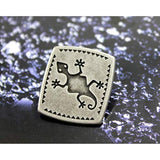10 Pieces Gecko Rectangle Antique Silver Color Metal Shank Buttons. 24