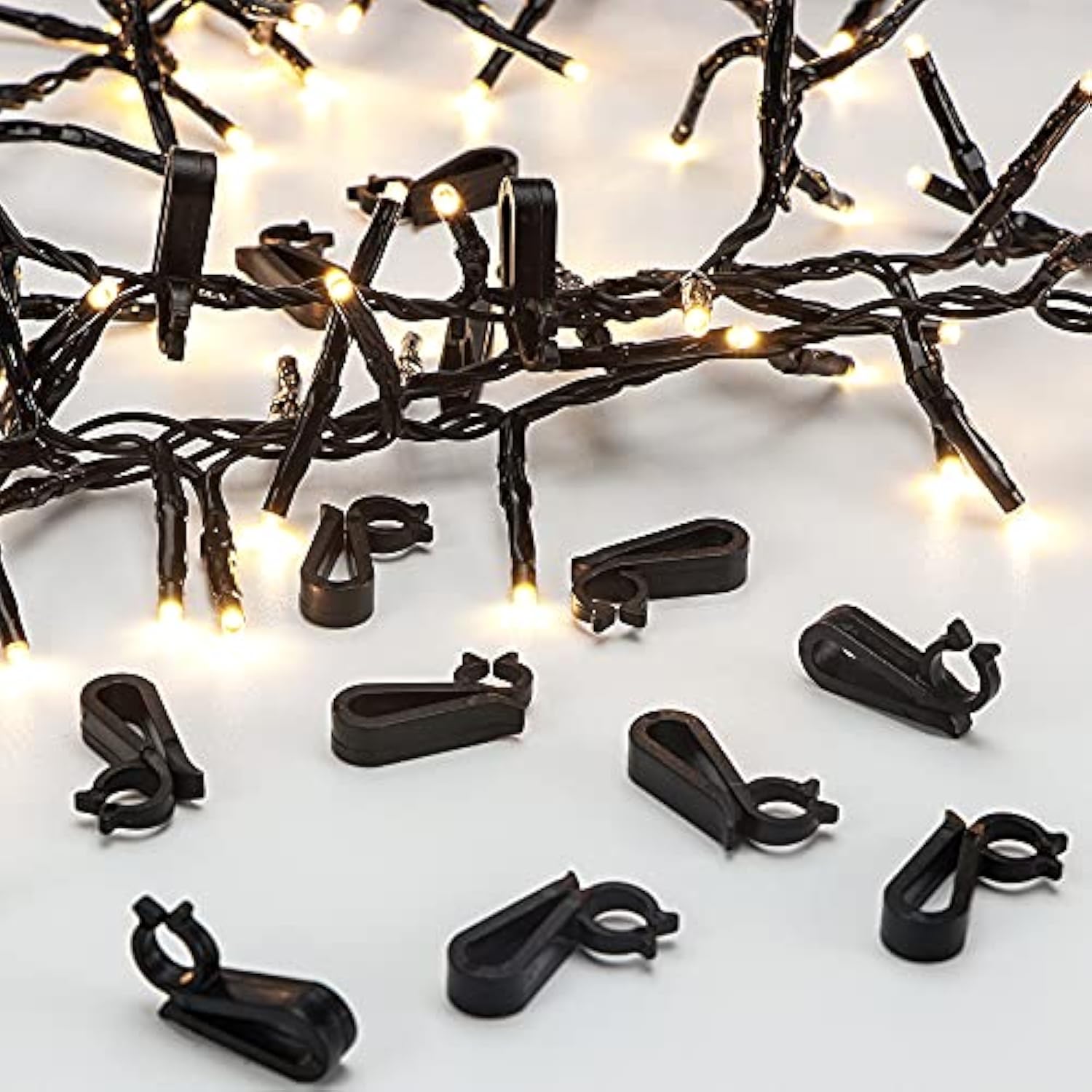 30 Pcs Black Gutter Hooks For Hanging Christmas Lights, Holiday Lights Clips Mount To Gutters Shingles, Gutter Clips For Hanging Icicle Lights On Christmas Halloween Home Garden Decor